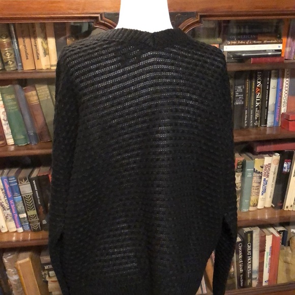 BLACK V NECK LUMIERE LONG SLEEVE SWEATER - Large Cozy! NWOT - Picture 8 of 15